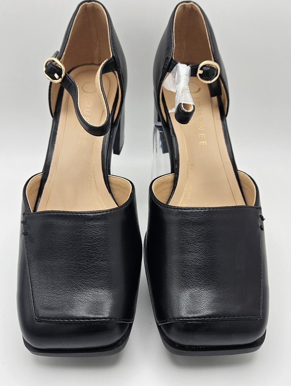 NIB Journee Evangeline Pump In Black Size 7